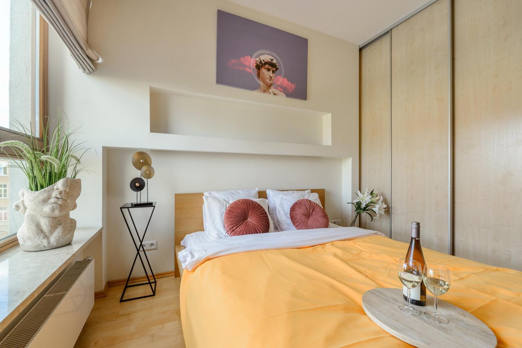 Lumina Apart With A Large Balcony Near Presidential Palace And River Warsaw Exterior photo